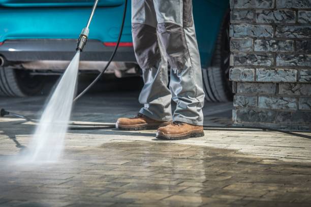 Best Sidewalk and Walkway Cleaning  in Commack, NY